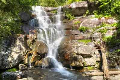 Ramsey Cascades