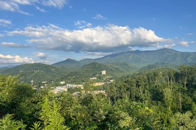 scenic overlook in gatlinburg sunny day